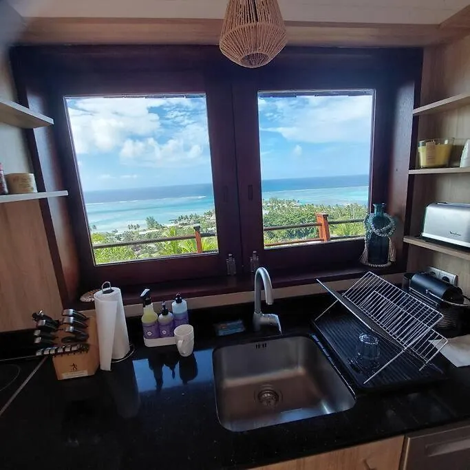 180 Degree Stunning Ocean Views In Entirely Equipped Villa! Papetoai Villa
