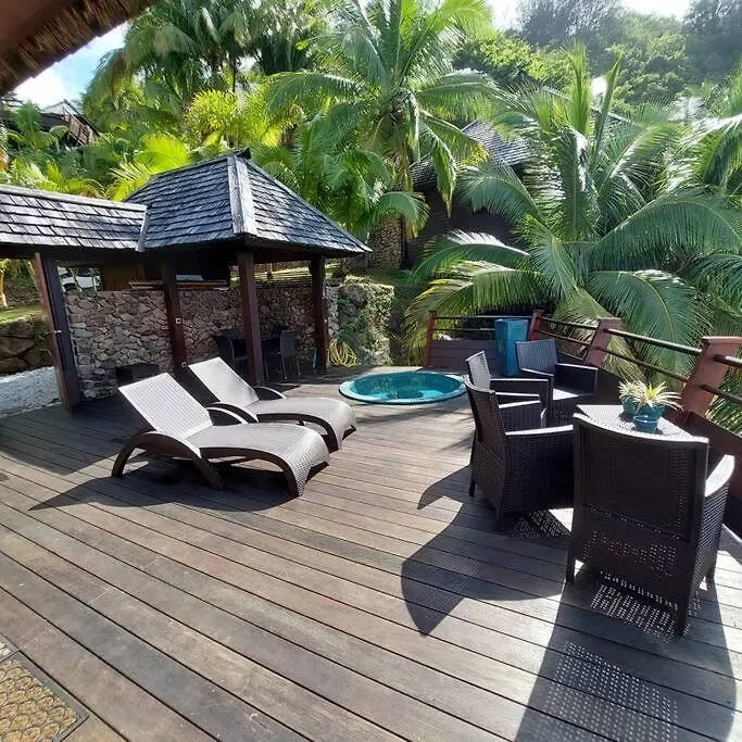 180 Degree Stunning Ocean Views In Entirely Equipped Villa! Papetoai French Polynesia